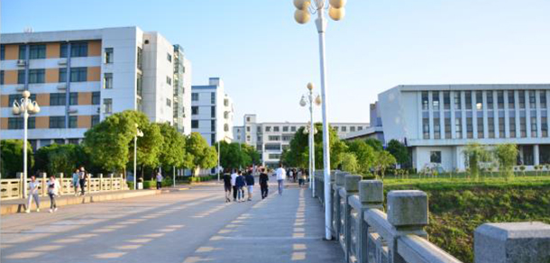 南京航空航天大學(xué)金城學(xué)院 - 最美大學(xué)