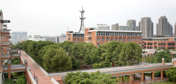 浙江萬里學院 - 最美大學