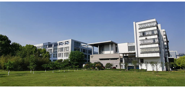 浙江經濟職業(yè)技術學院 - 最美大學