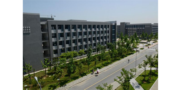 銅陵職業(yè)技術學院 - 最美大學