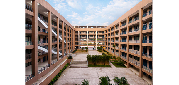 福建商學院 - 最美大學