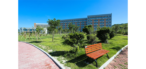 福建電力職業(yè)技術學院 - 最美大學