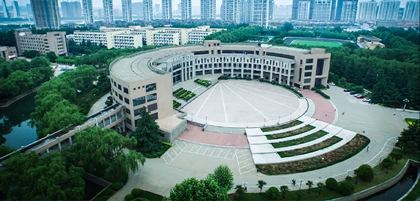 洛陽理工學(xué)院 - 最美大學(xué)