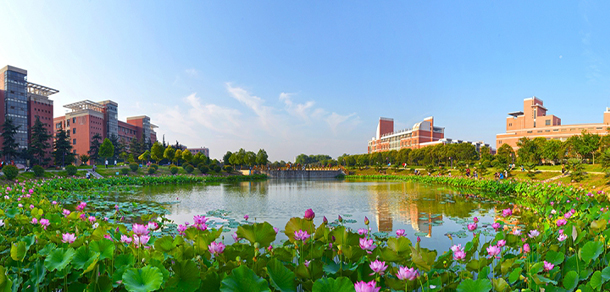 河南理工大學 - 最美大學