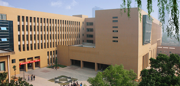 湖南城建職業(yè)技術學院 - 最美大學