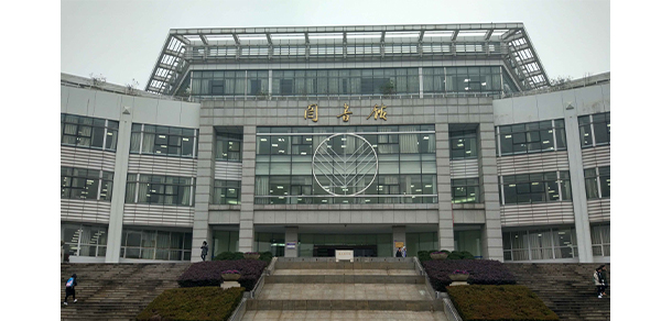 中南財經(jīng)政法大學(xué) - 最美大學(xué)