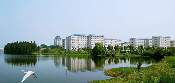 中南民族大學 - 最美大學