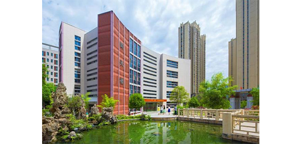 湖北醫(yī)藥學院