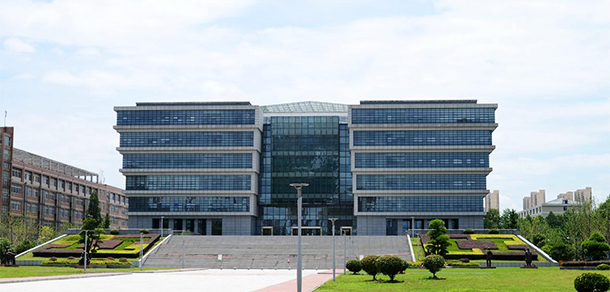 湖北工業(yè)大學工程技術(shù)學院 - 最美大學
