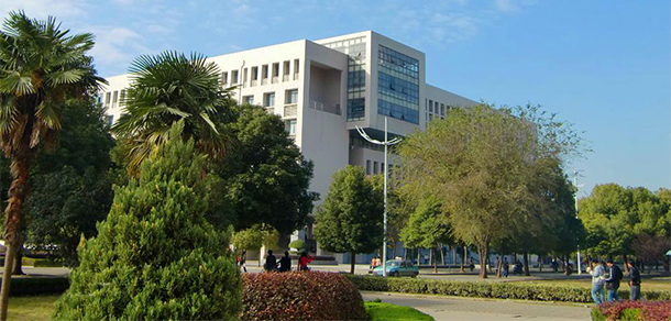 湖北工業(yè)大學工程技術(shù)學院 - 最美大學