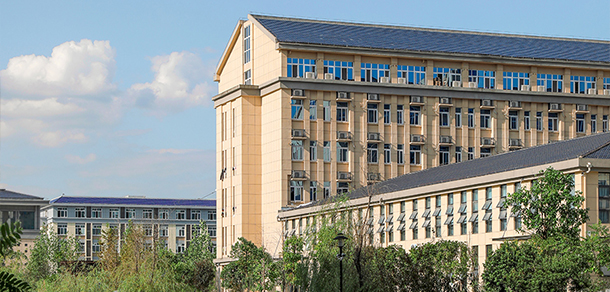 湖北恩施學院 - 最美大學