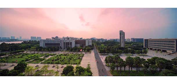 廣州大學 - 最美院校