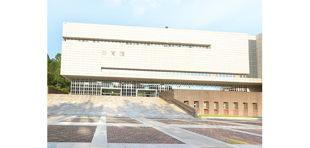 廣州番禺職業(yè)技術學院 - 最美大學