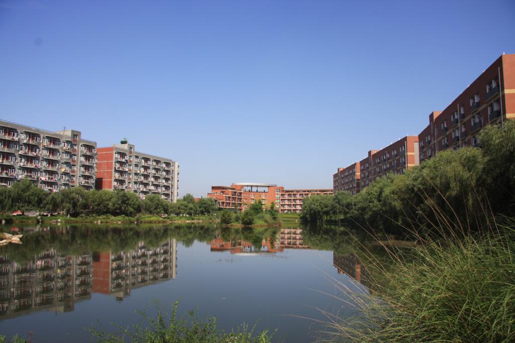 西南財經大學天府學院 早安青春