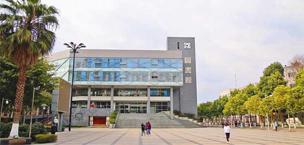 成都農(nóng)業(yè)科技職業(yè)學院 - 最美院校