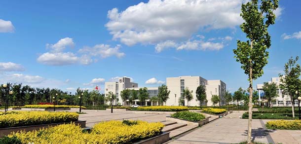 天津財經(jīng)大學珠江學院 - 最美院校
