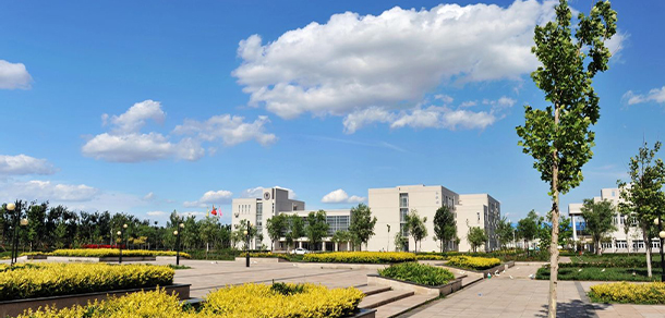 天津財經(jīng)大學珠江學院 - 最美大學