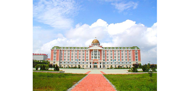遼寧對外經貿學院 - 最美大學