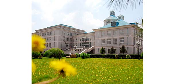 沈陽大學 - 最美院校