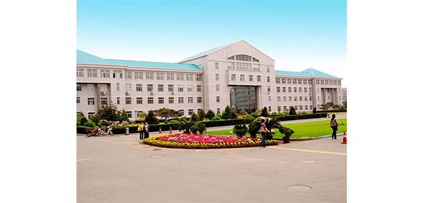沈陽大學 - 最美院校