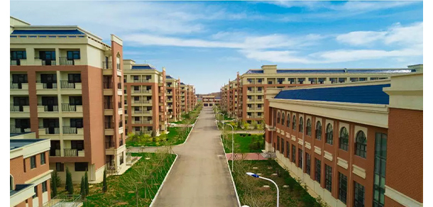 大連工業(yè)大學藝術與信息工程學院 - 最美大學