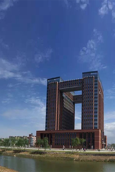 中國醫(yī)科大學臨床醫(yī)藥學院